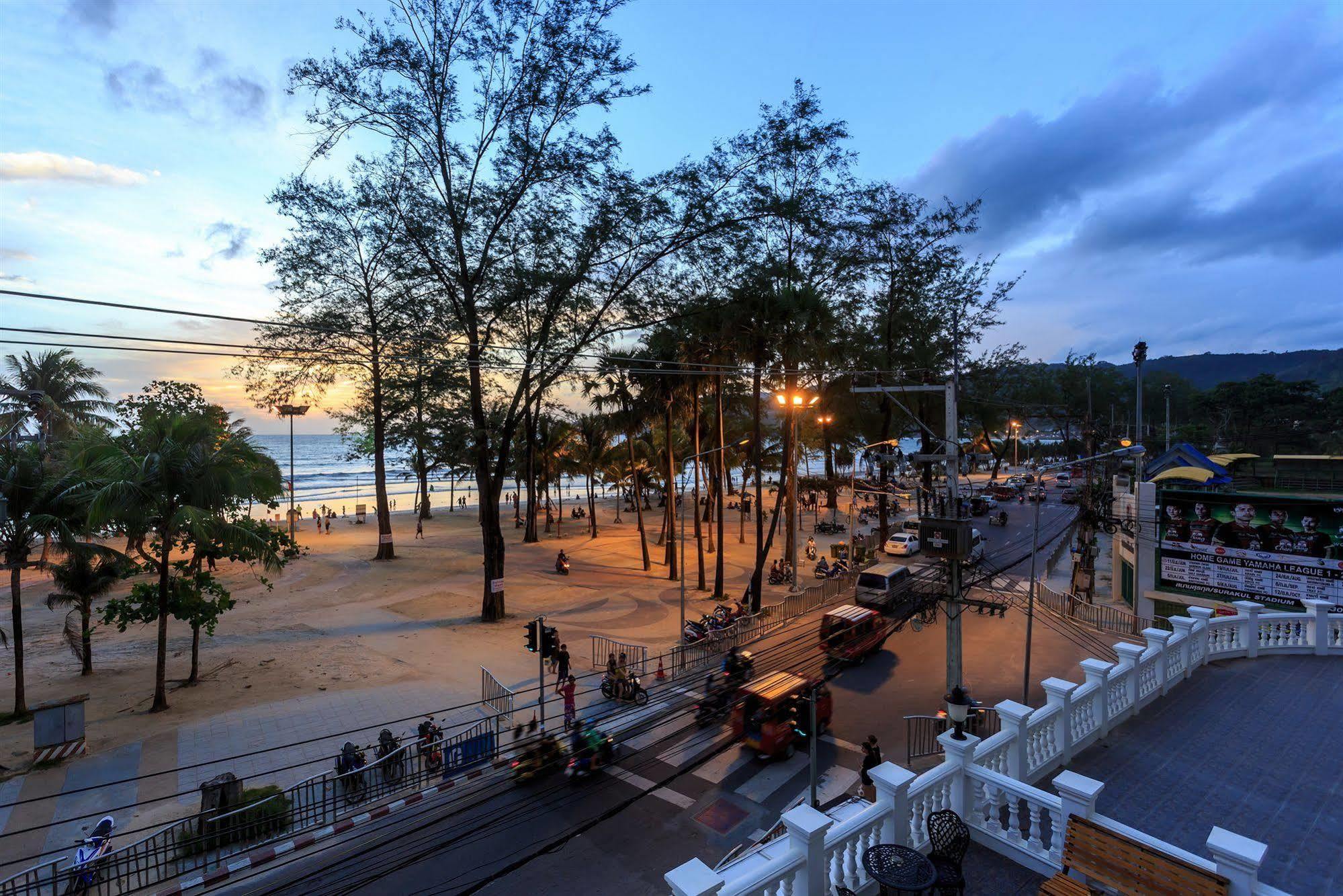Patong Marina Hotel By Lofty Bagian luar foto