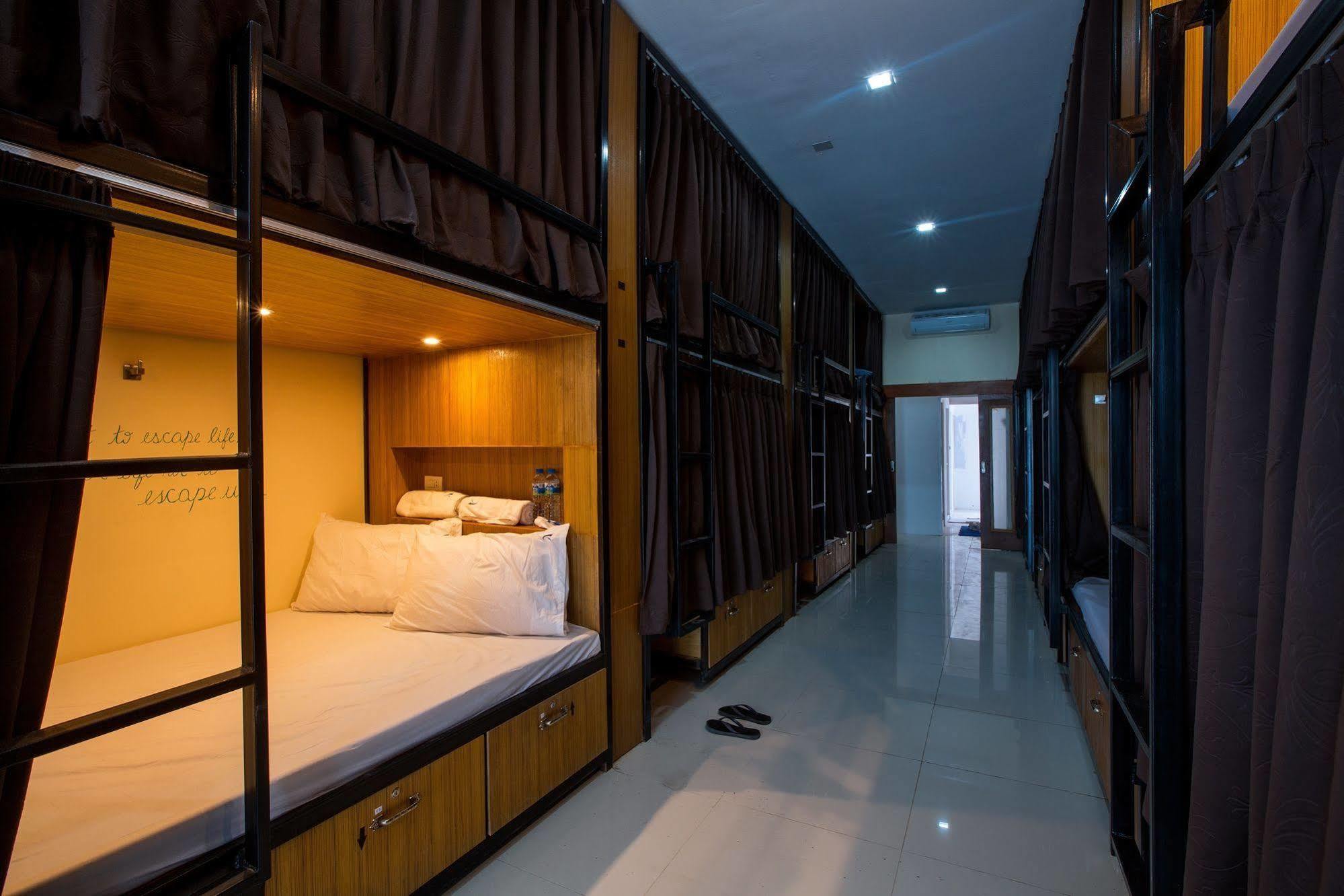 Patong Marina Hotel By Lofty Bagian luar foto