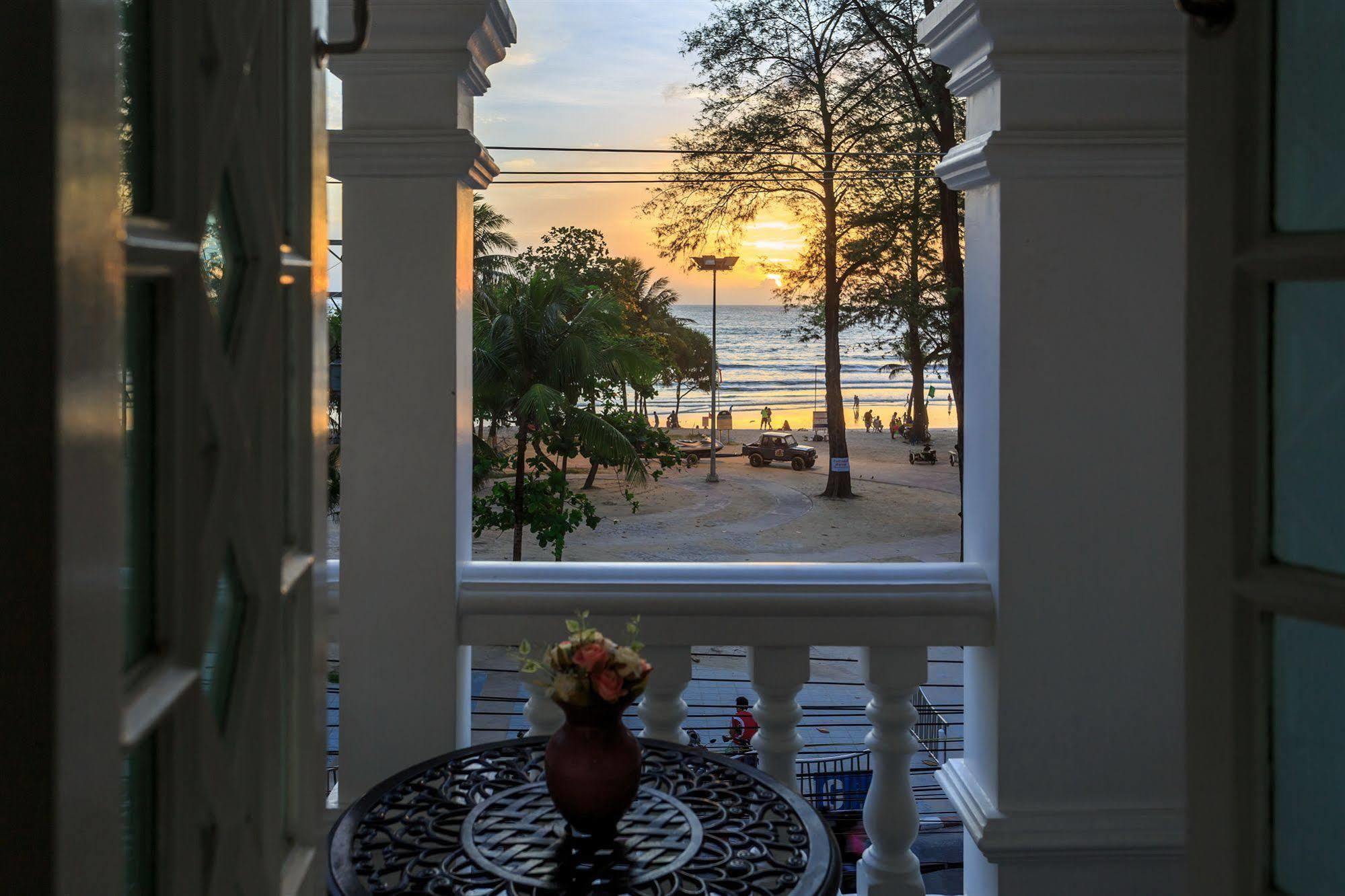 Patong Marina Hotel By Lofty Bagian luar foto